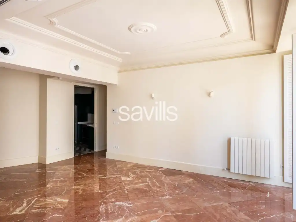 Bedroom of Apartments for sale in Sevilla