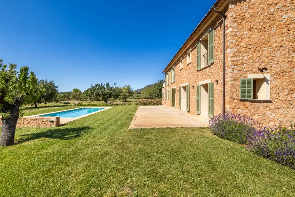 Casa rústica amb piscina en venda a Alaró, imagen 2