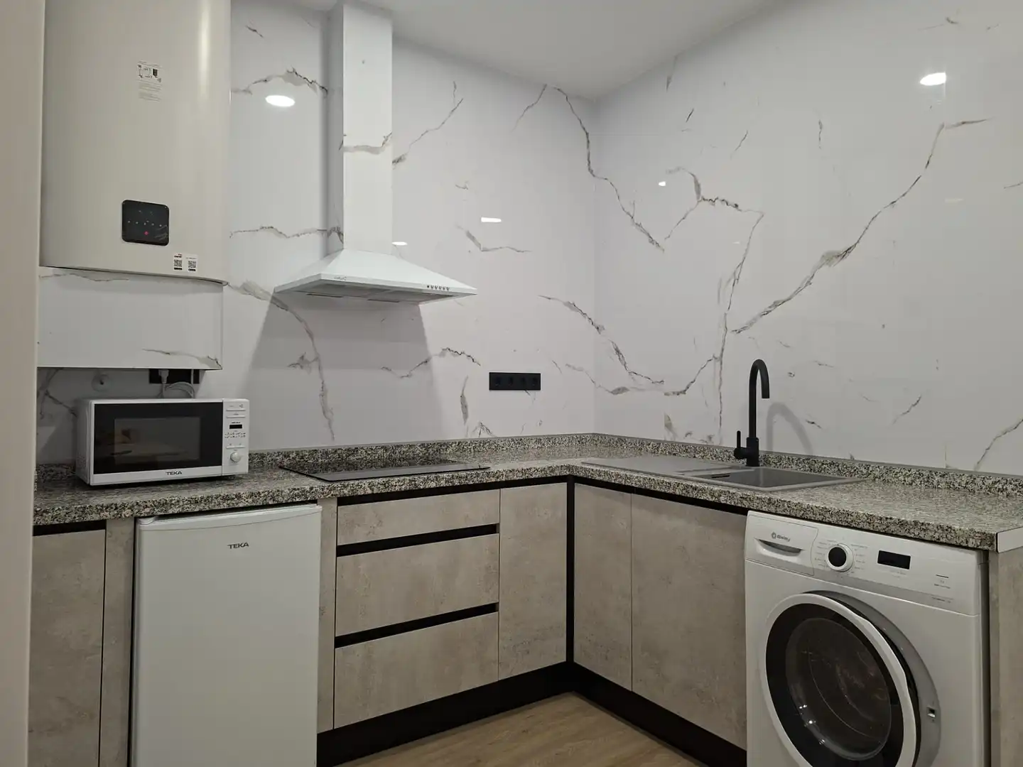 Wohnung mit Terrasse zur Miete in Calle Elvira, imagen 4