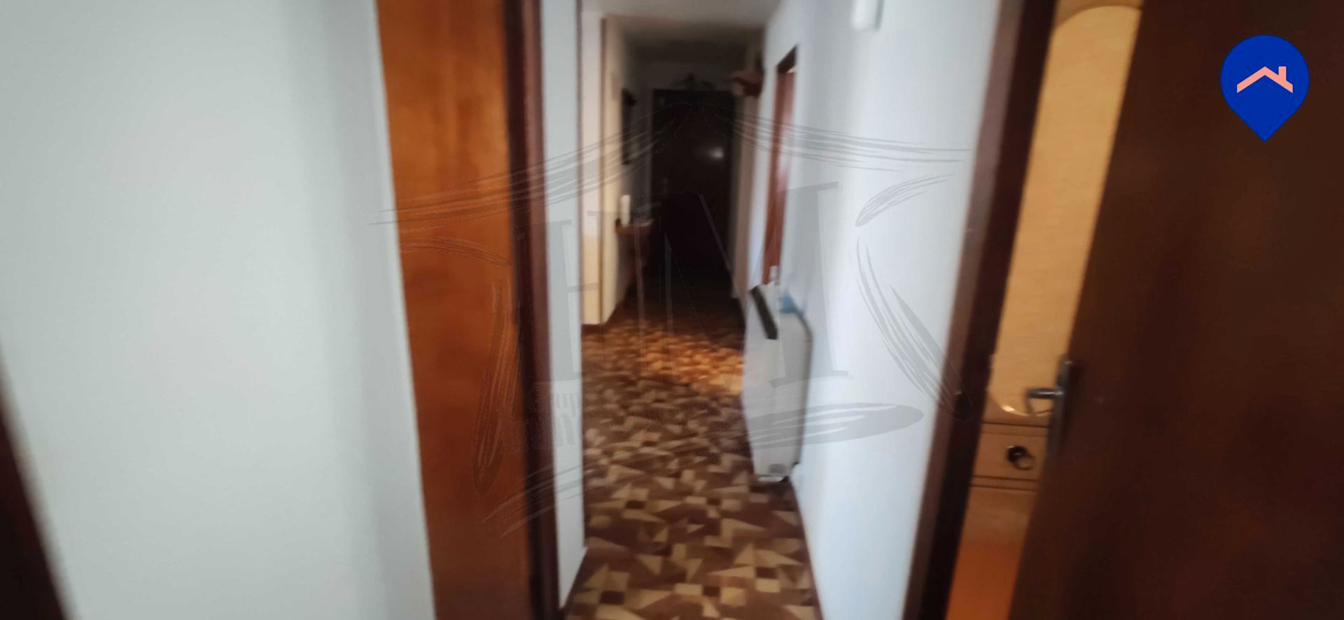 Flat for sale in  Madrid Capital  with Air Conditioner, Heating and Furnished