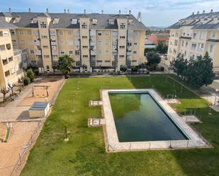 Swimming pool of Duplex for sale in Badajoz Capital  with Air Conditioner, Terrace and Balcony