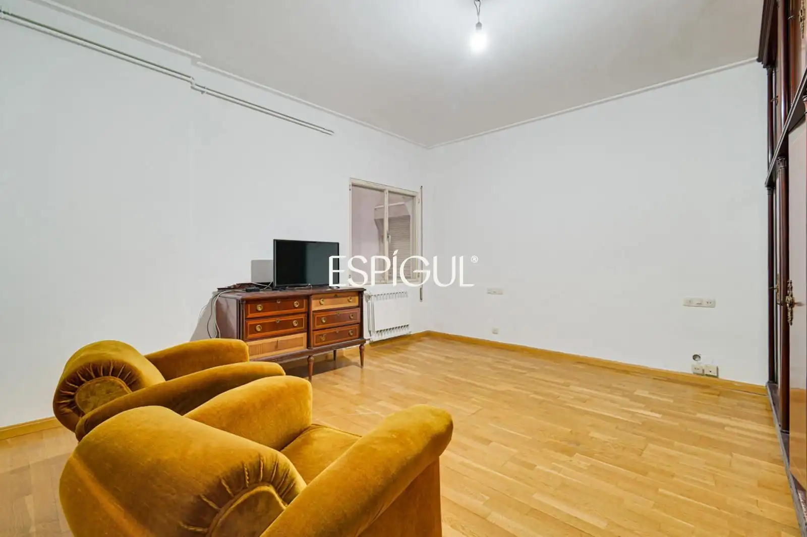 Sala de estar de Piso en venta en Barcelona con Calefacción, Parquet y Terraza