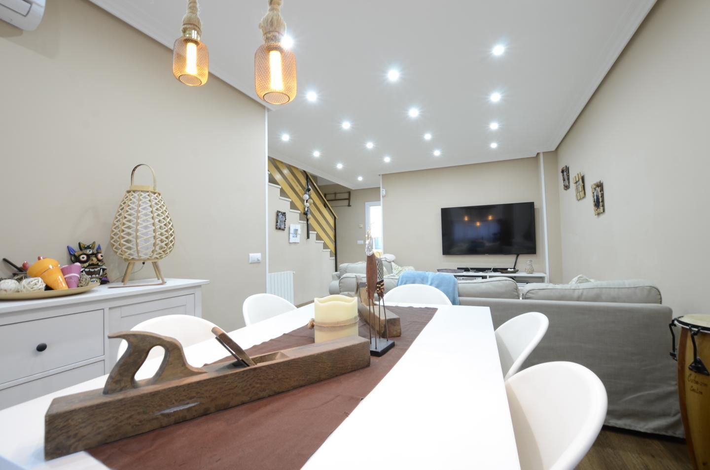 Einfamilien-Reihenhaus zum Verkauf in Fueros De Escalona