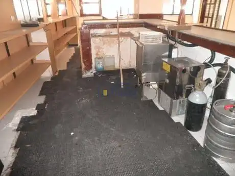 Business premises for sale in Valverde de la Virgen, imagen 3