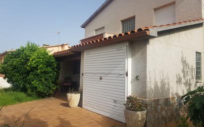 Vista exterior de Casa o xalet en venda en Santa Eulàlia de Ronçana amb Aire condicionat, Calefacció i Jardí privat