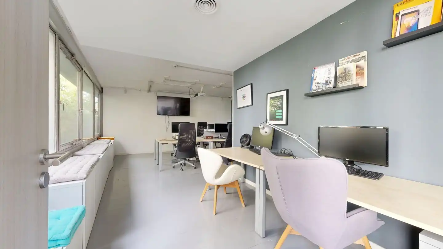 Office for sale in Madrid  with Air Conditioner, Heating and Storage room