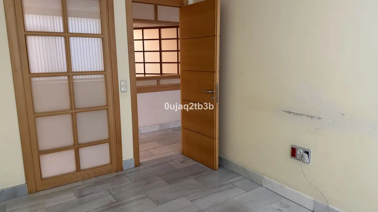 Oficina en venda en Marbella amb Aire condicionat