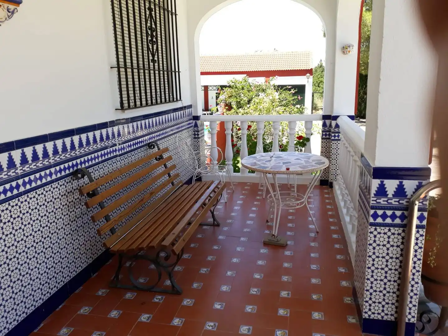 Chalet con piscina en venta en La Carlota, imagen 9