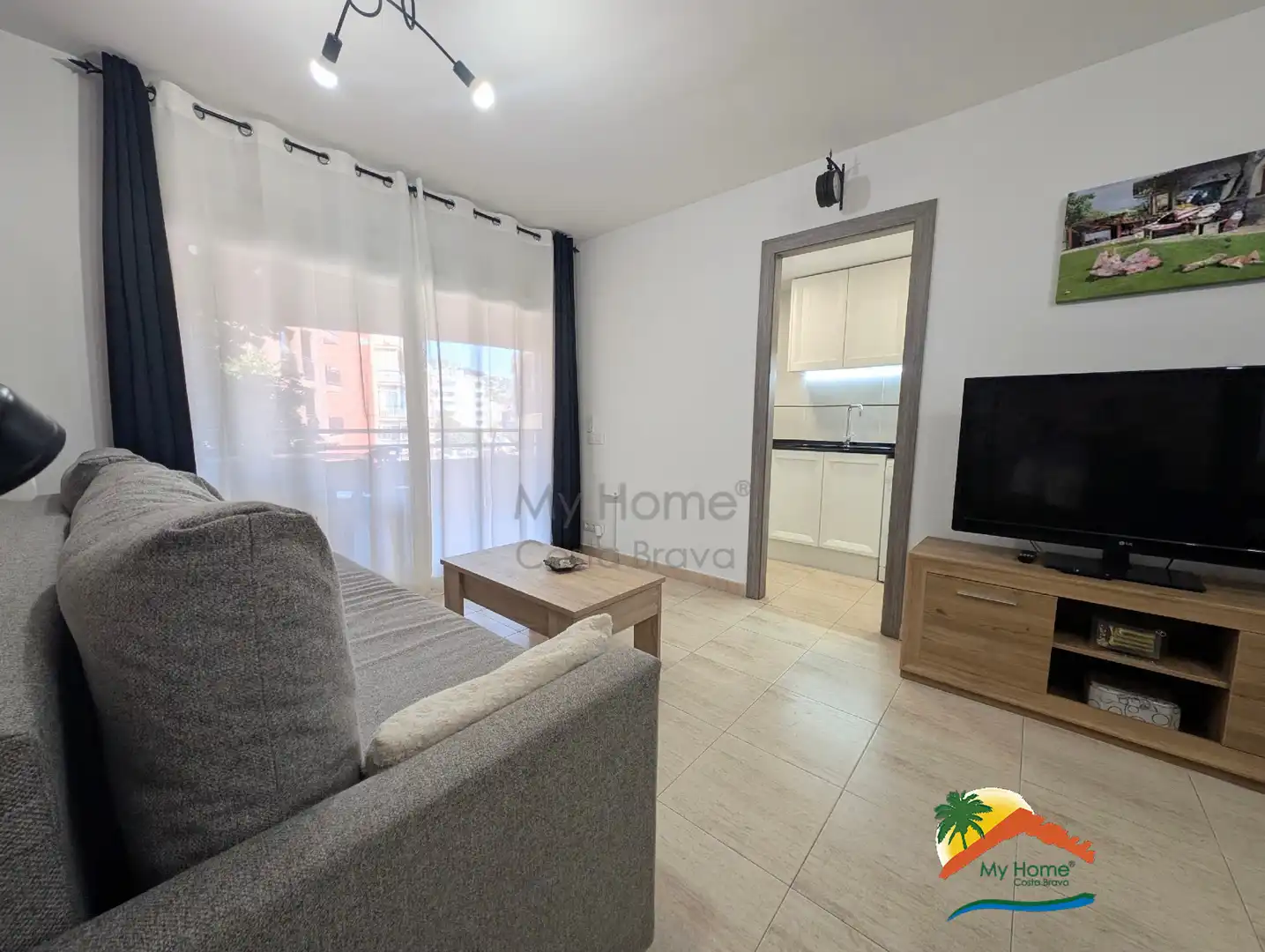 Piso con terraza en venta en Fenals, imagen 2