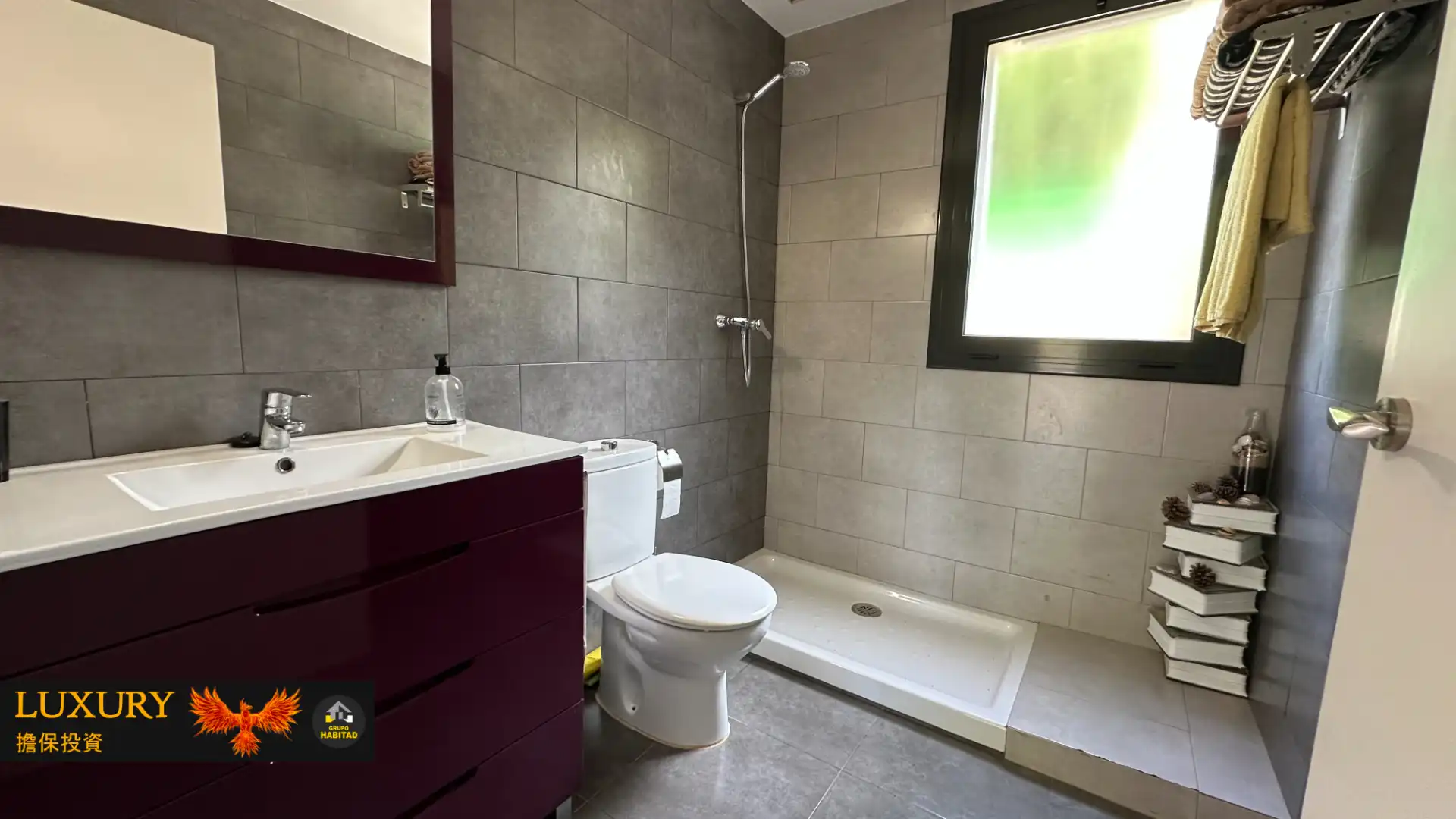 Badezimmer von Haus oder Chalet zum Verkauf in Cunit mit Heizung, Privatgarten und Schwimmbad