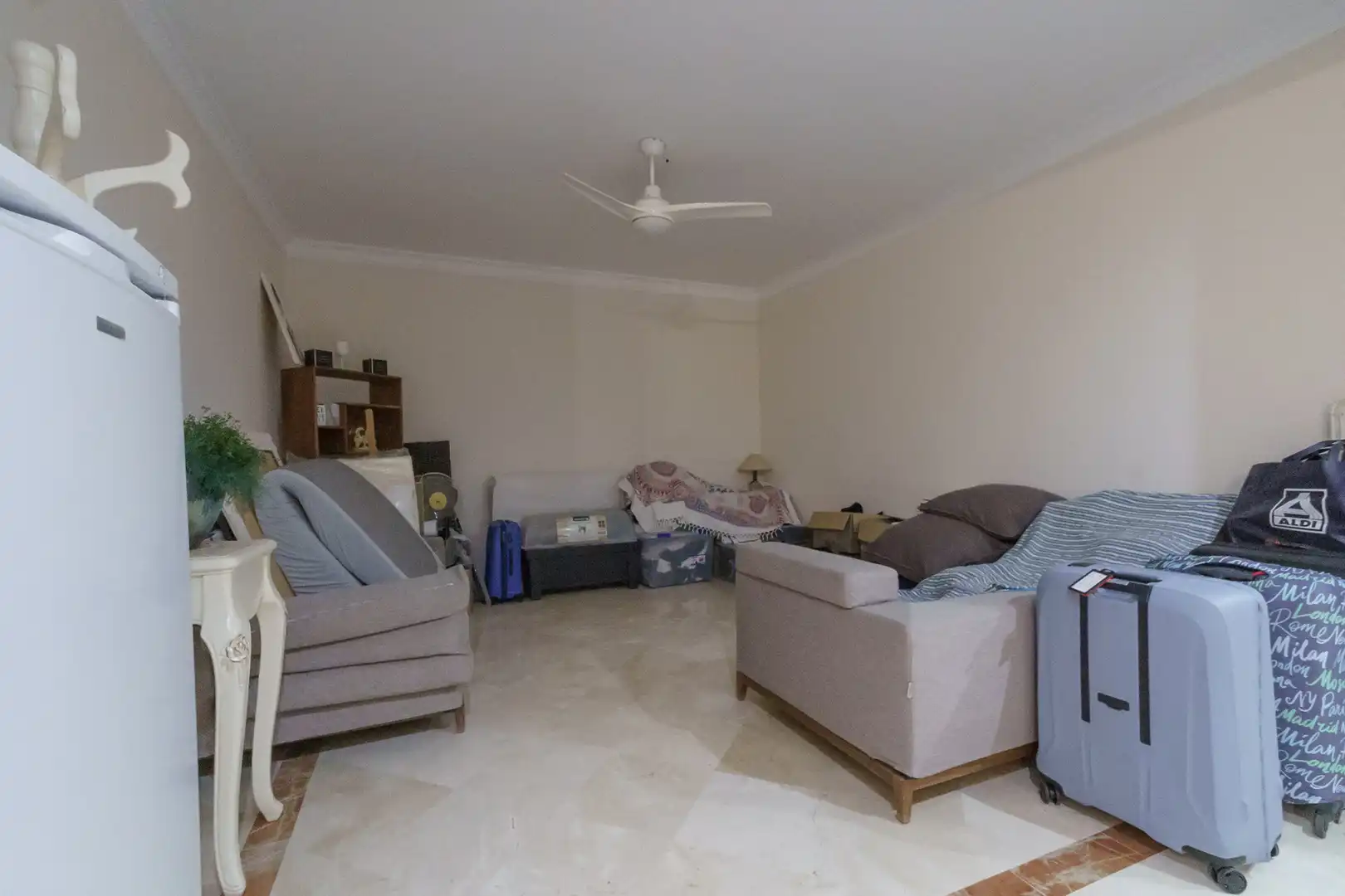 Sala de estar de Casa o chalet en venta en Marbella con Aire acondicionado, Jardín privado y Terraza