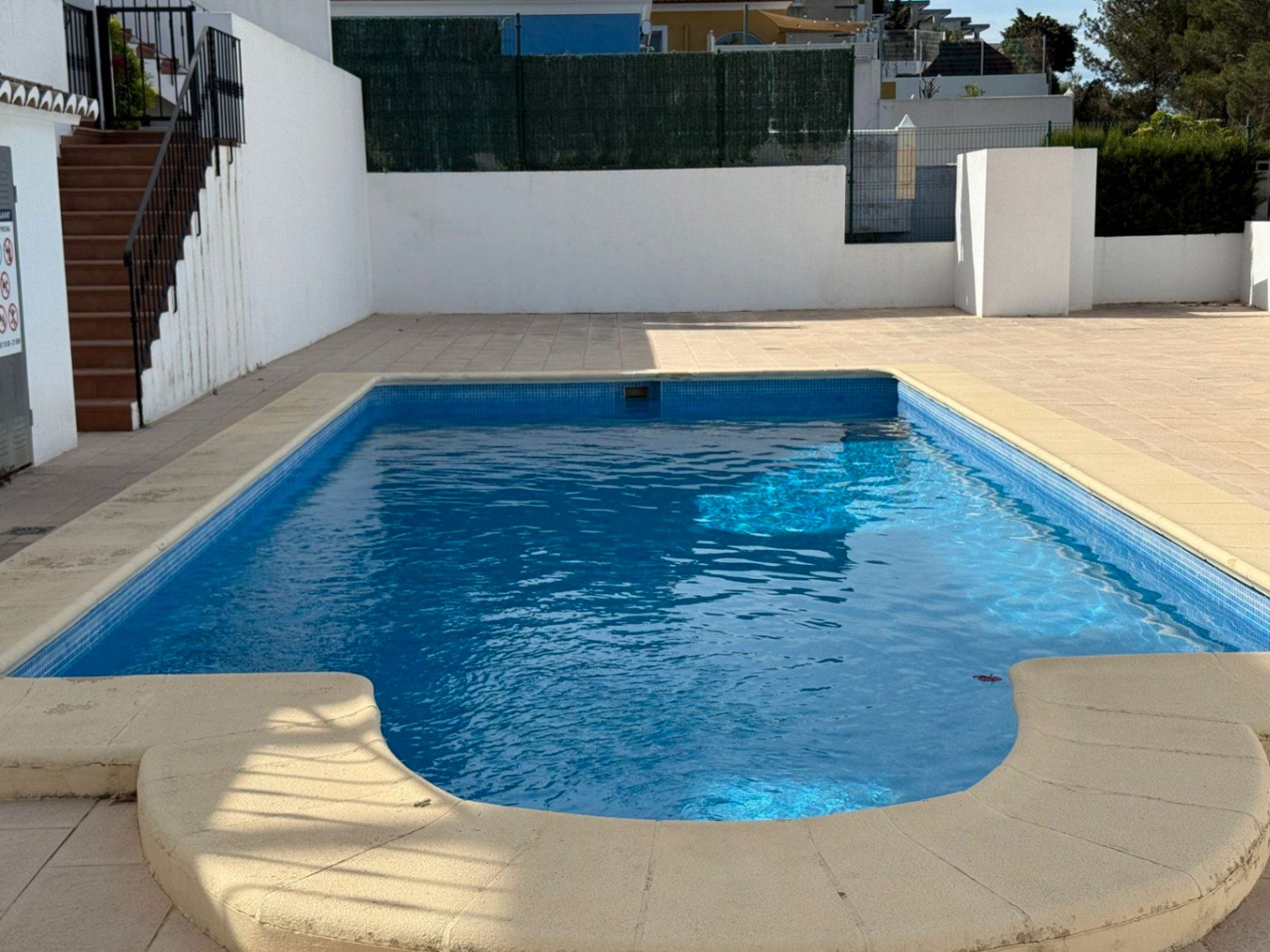 Swimming pool of House or chalet for sale in Calpe / Calp  with Air Conditioner, Heating and Private garden