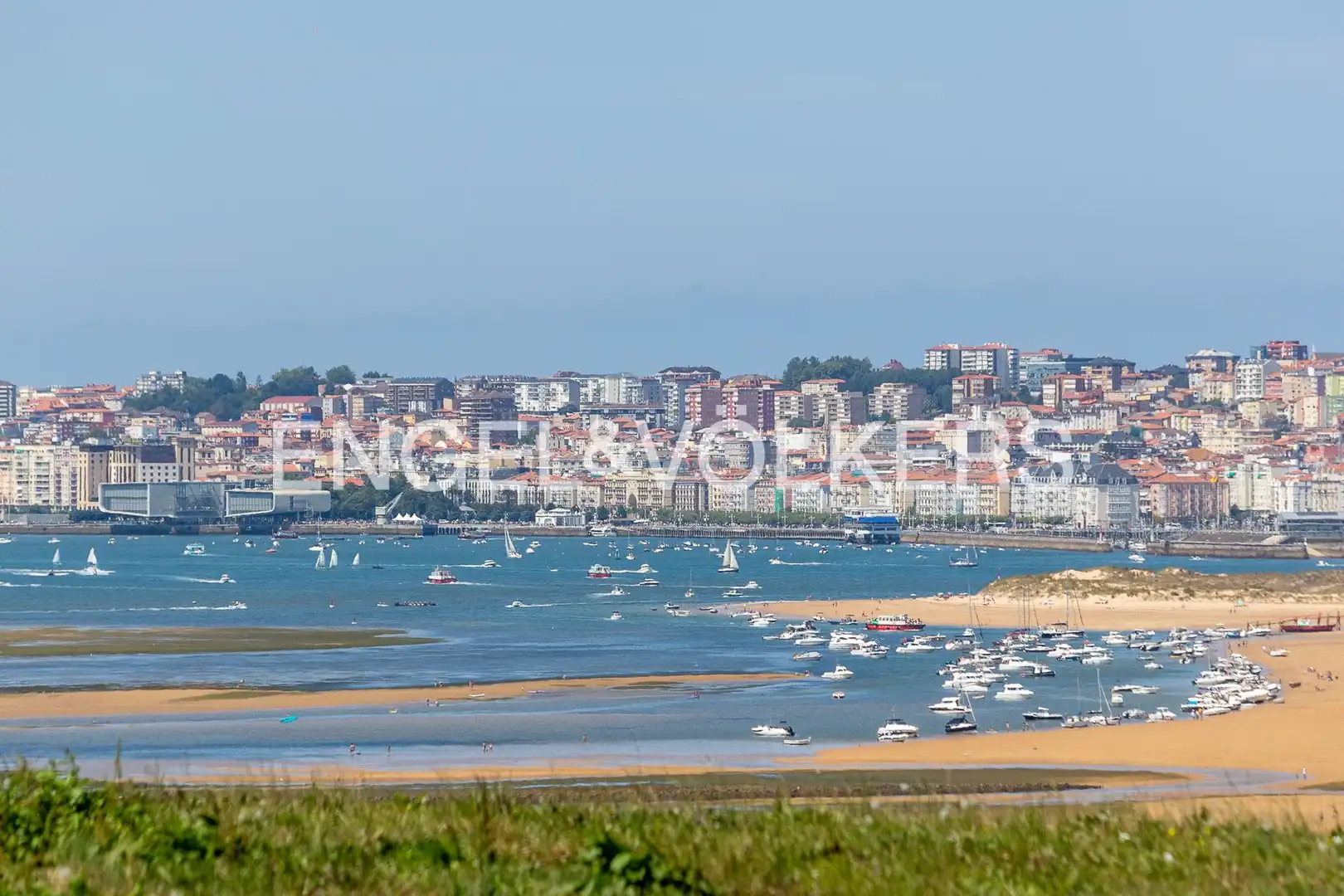 Vista exterior de Casa o chalet de alquiler en Ribamontán al Mar con Calefacción, Jardín privado y Se aceptan mascotas
