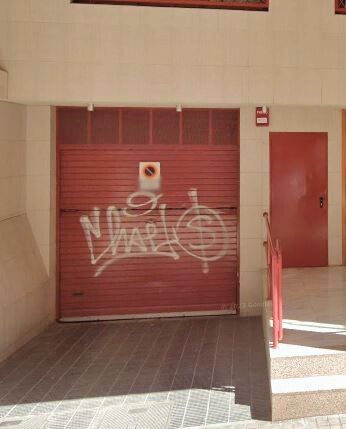 Garage to rent in  Barcelona Capital