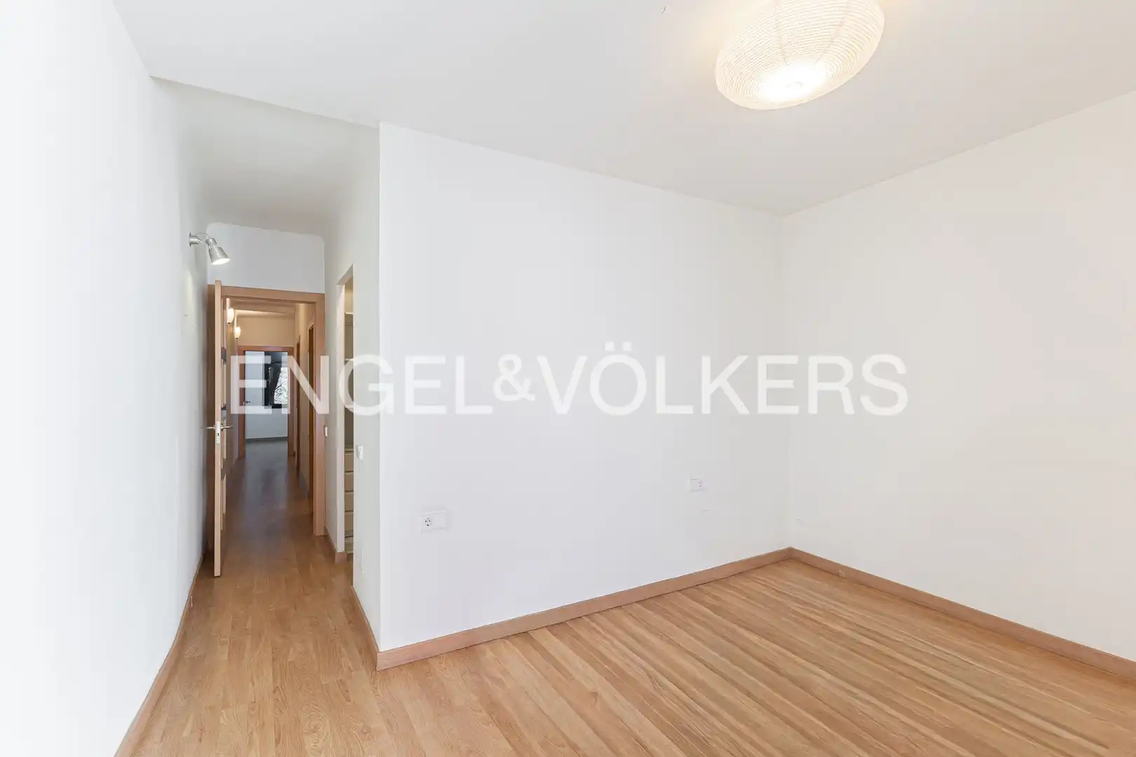 Houses for sale in Barcelona  with Heating and Private garden