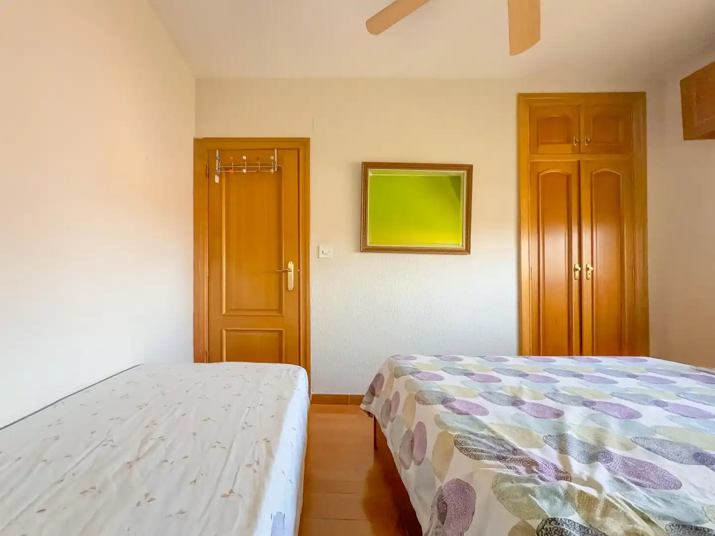 Dormitori de Casa o xalet en venda en L'Eliana amb Aire condicionat, Jardí privat i Terrassa