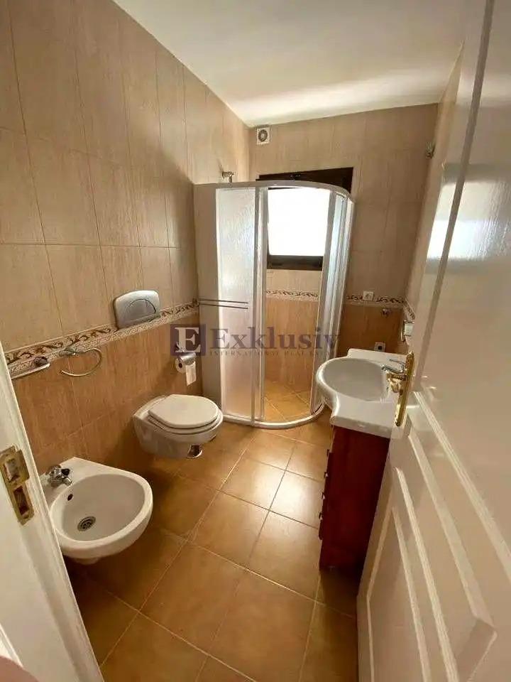 Badezimmer von Erdgeschoss zur Miete in Puerto de la Cruz mit Privatgarten, Terrasse und Möbliert