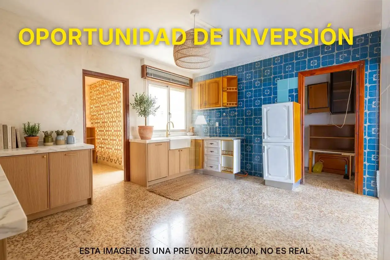 Piso con terraza en venta en Casco Antiguo