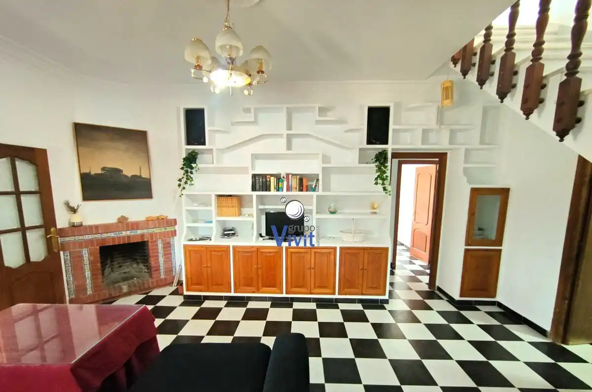 Sala de estar de Casa o chalet en venta en Carmona con Terraza y Trastero