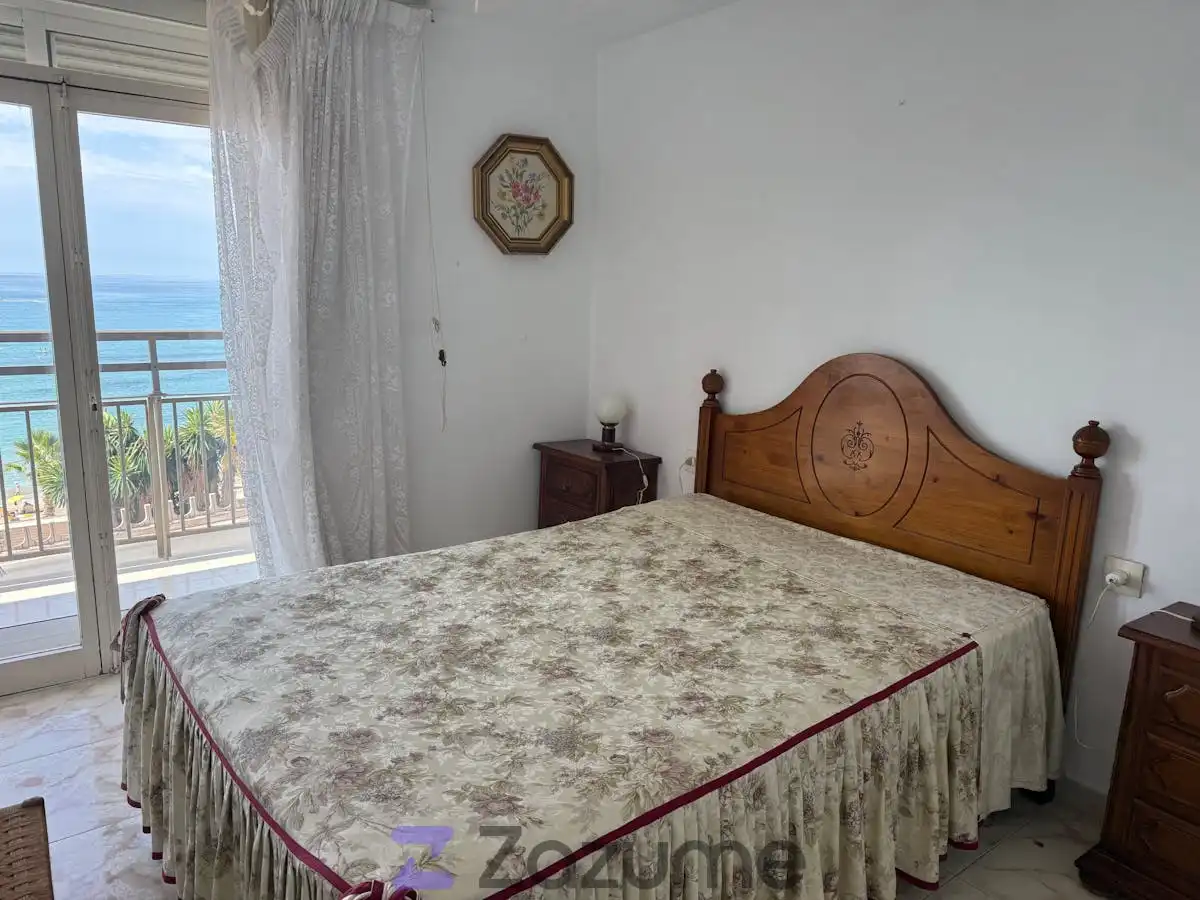 Schlafzimmer von Wohnung zur Miete in Alicante / Alacant mit Klimaanlage, Terrasse und Möbliert