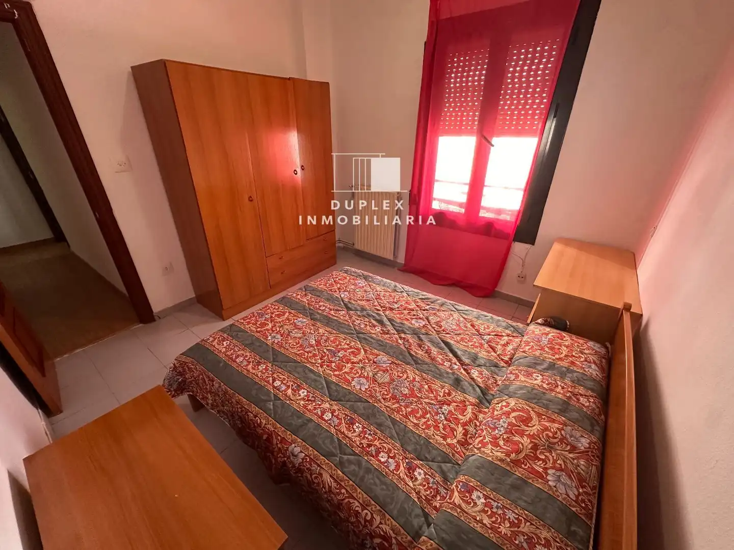 Bedroom of Flat for rent in Cuenca  with Heating