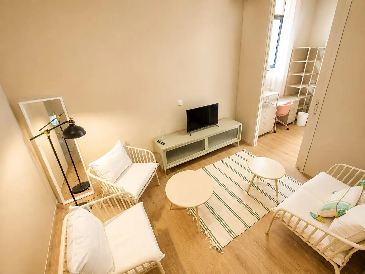 Appartement avec ascenseur à louer à Calle BOLA