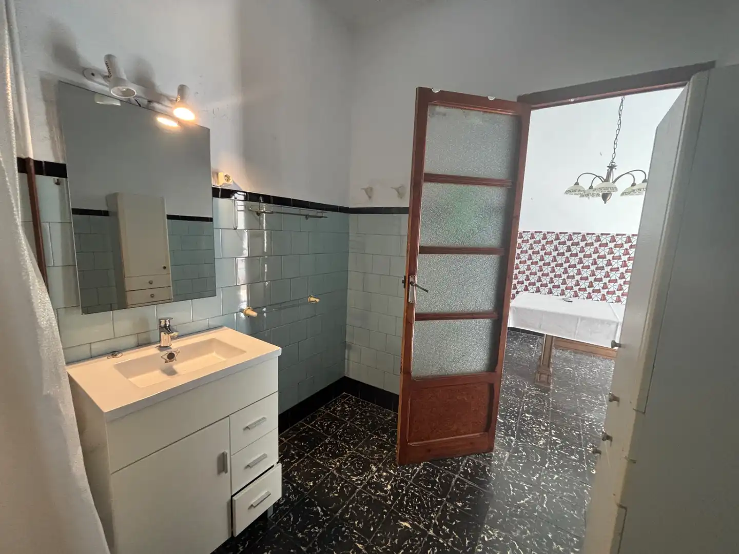 Bany de Casa o xalet en venda en Llaurí amb Aire condicionat, Jardí privat i Terrassa
