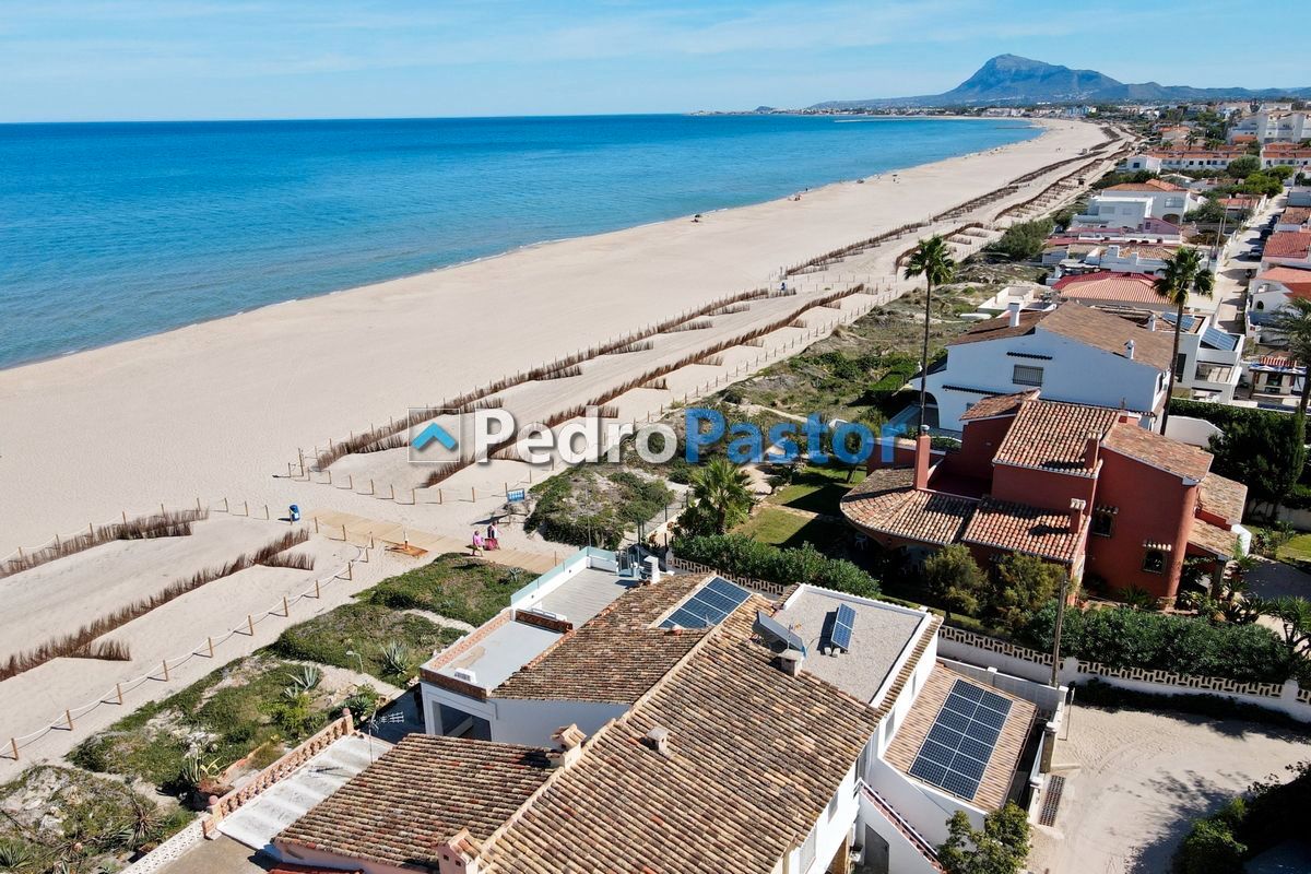 Single-family semi-detached for sale in Dénia  with Air Conditioner, Heating and Terrace