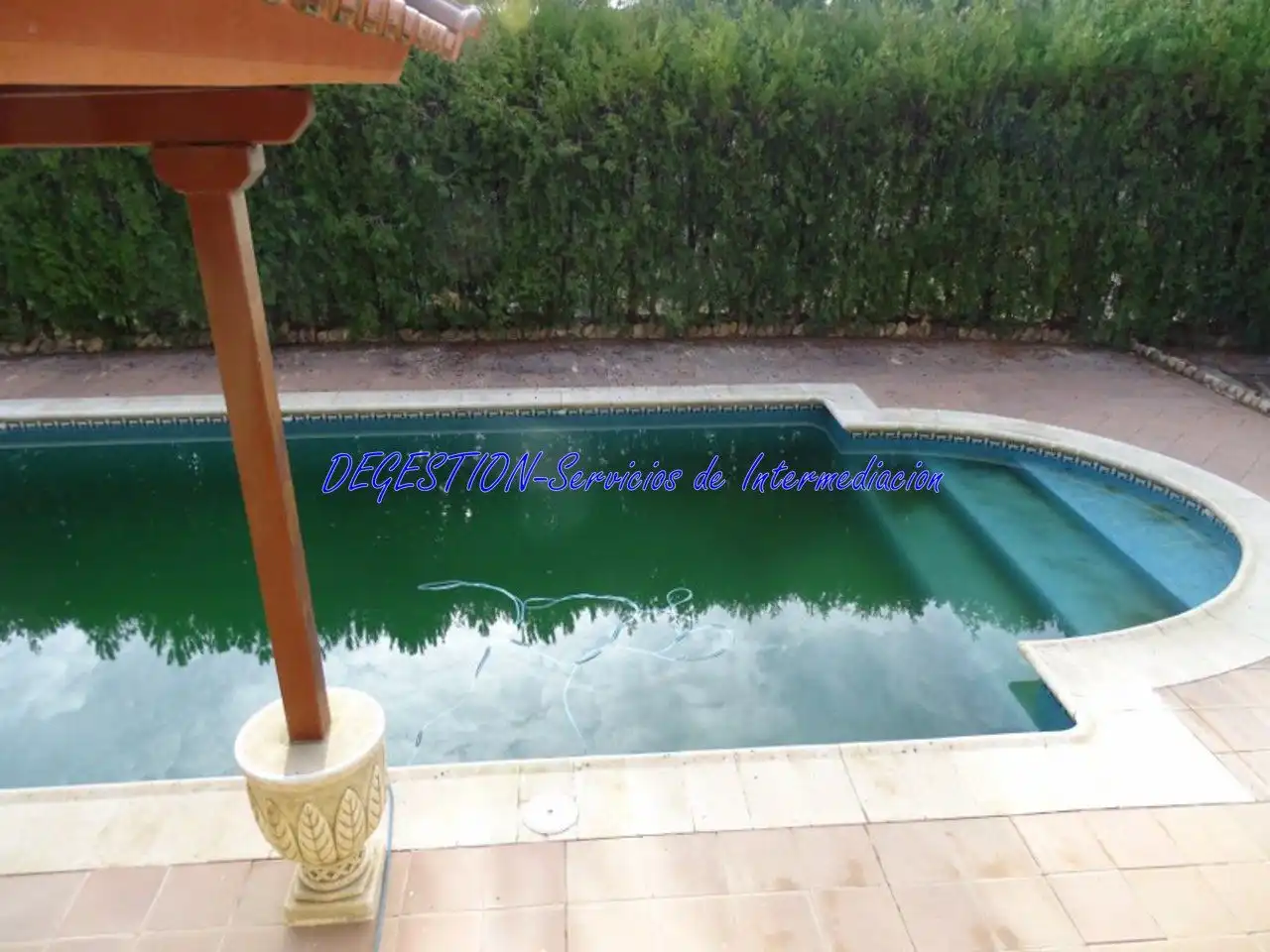 Piscina de Casa o xalet en venda en Guarromán amb Aire condicionat, Jardí privat i Terrassa