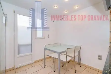 Dúplex en venta en Torre de Comares, Barrio de Zaidín