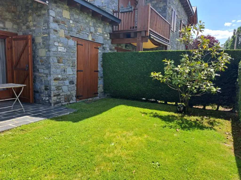 Garten von Haus oder Chalet zur Miete in Osséja mit Heizung, Privatgarten und Möbliert