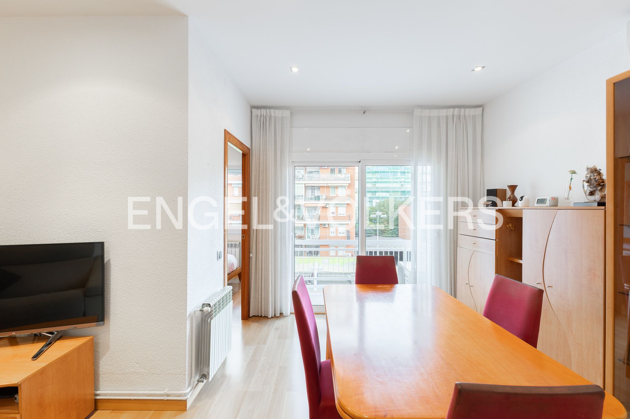 Menjador de Apartament en venda en  Barcelona Capital amb Aire condicionat, Calefacció i Balcó