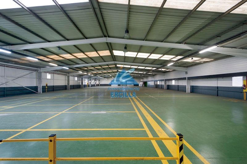 Parking de Nave industrial en venta en Loiu