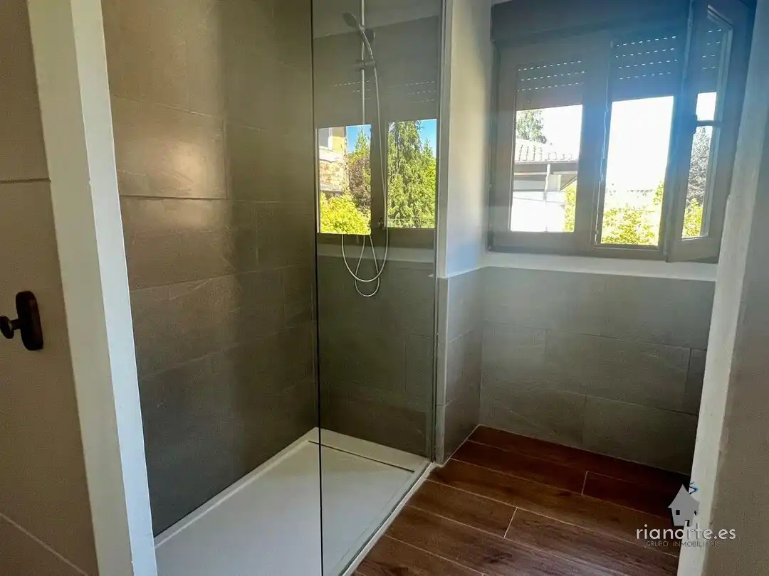 Bany de Casa o xalet en venda en Langreo amb Calefacció
