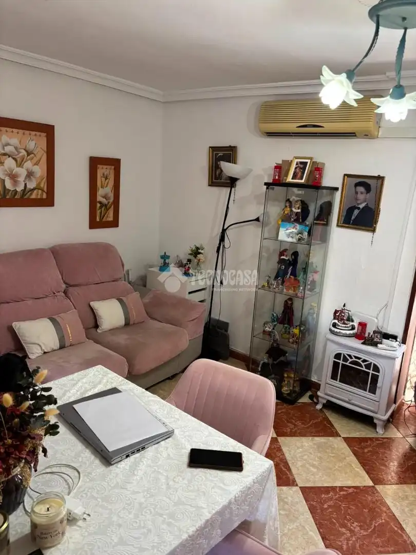 Sala d'estar de Pis en venda en Sevilla