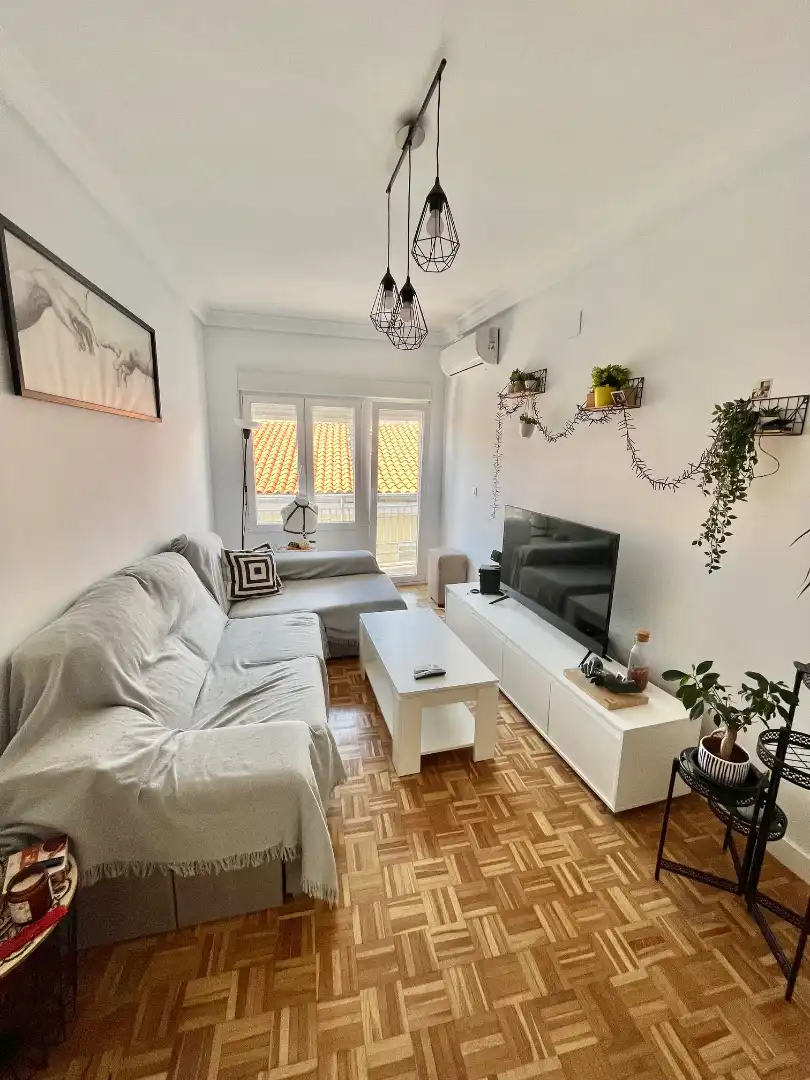 Sala de estar de Piso de alquiler en Plasencia con Aire acondicionado, Terraza y Amueblado