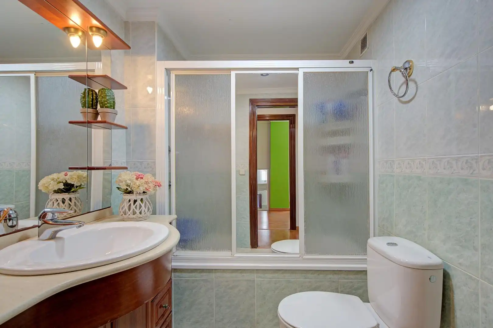 Baño de Piso en venta en Atarfe con Aire acondicionado