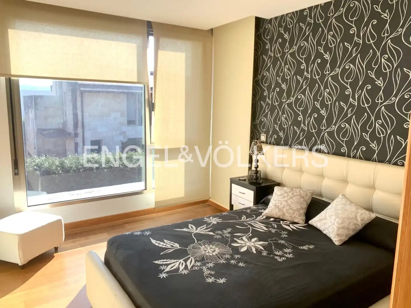 Dormitori de Casa o xalet en venda en Santa Cruz de Bezana amb Calefacció, Jardí privat i Parquet