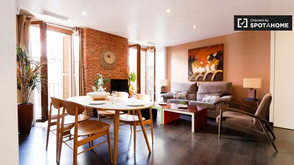 Appartement avec terrasse à louer à Centro