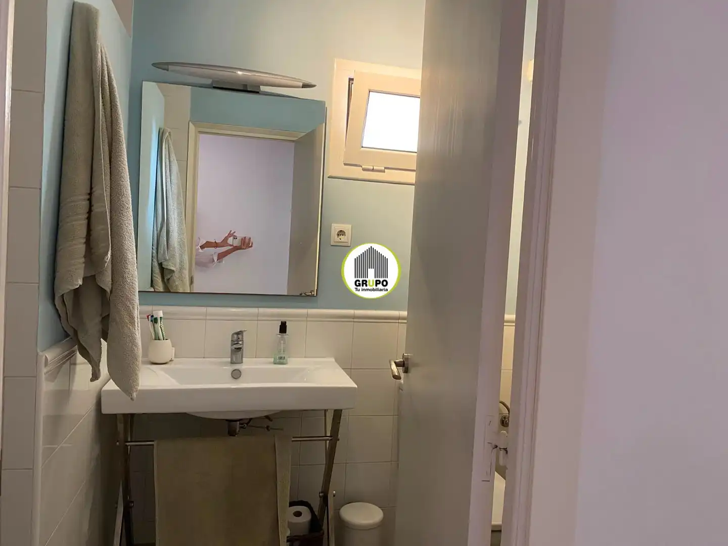 Badezimmer von Dachboden zur Miete in Esplugues de Llobregat mit Klimaanlage, Heizung und Terrasse