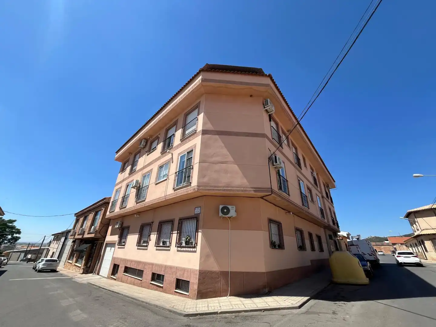 Exterior view of Duplexes for sale in Villarrubia de los Ojos  with Air Conditioner, Heating and Terrace