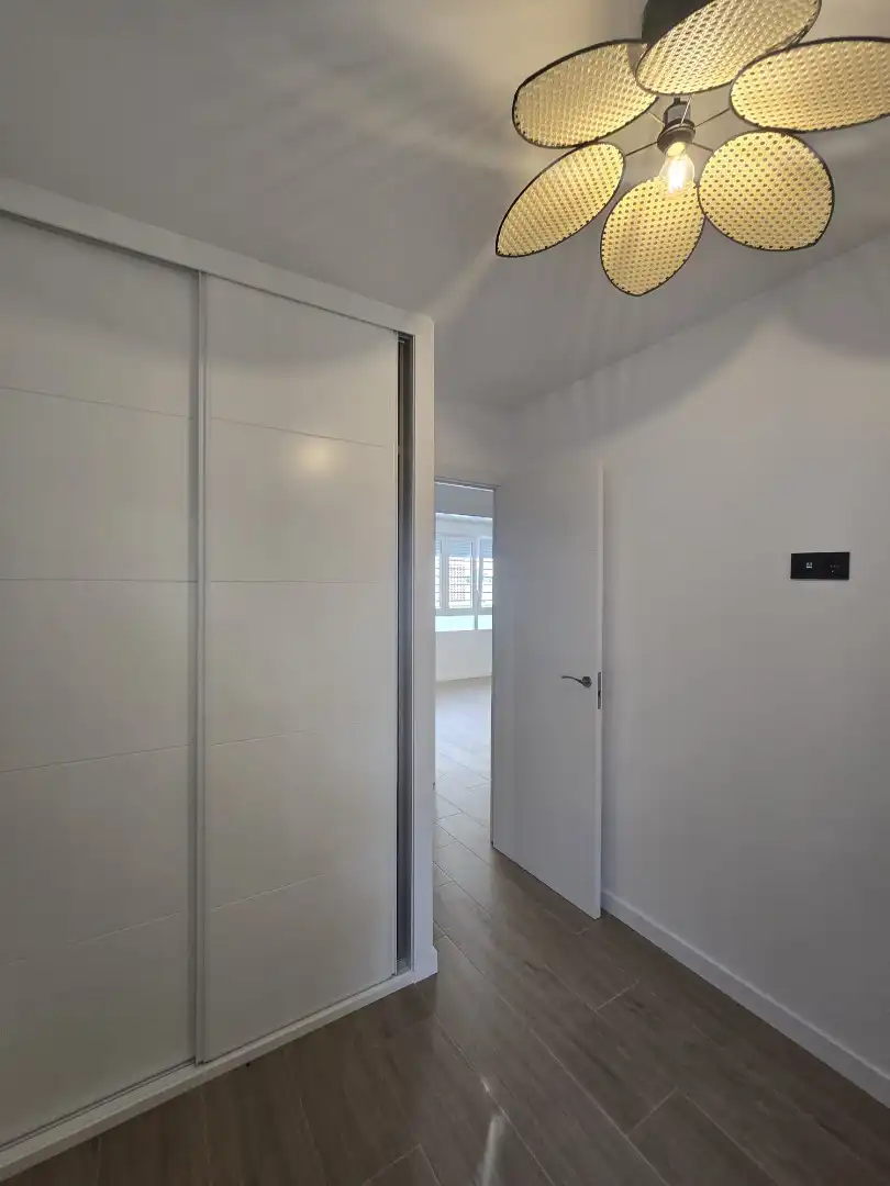 Piso en venta en Calle Escudero, 22, Casco Antiguo