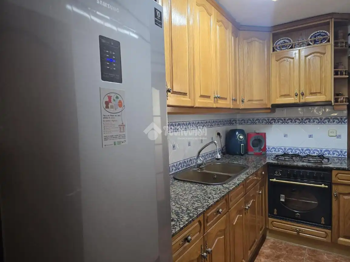 Cocina de Piso en venta en Barcelona con Balcón