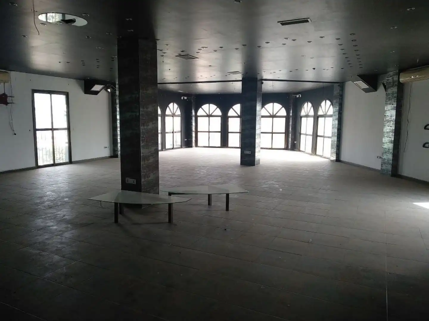 Gebäude zur Miete in Espartinas