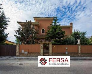 Exterior view of House or chalet for sale in El Puerto de Santa María  with Air Conditioner, Heating and Private garden