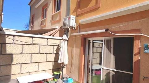 Foto 2 de Casa adosada en venda a San Isidro, Granadilla de Abona