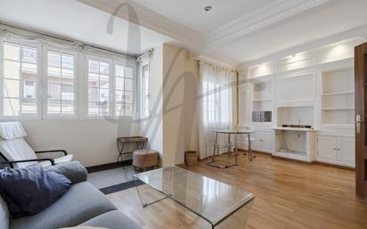 Exterior view of Flat for sale in  Madrid Capital  with Heating