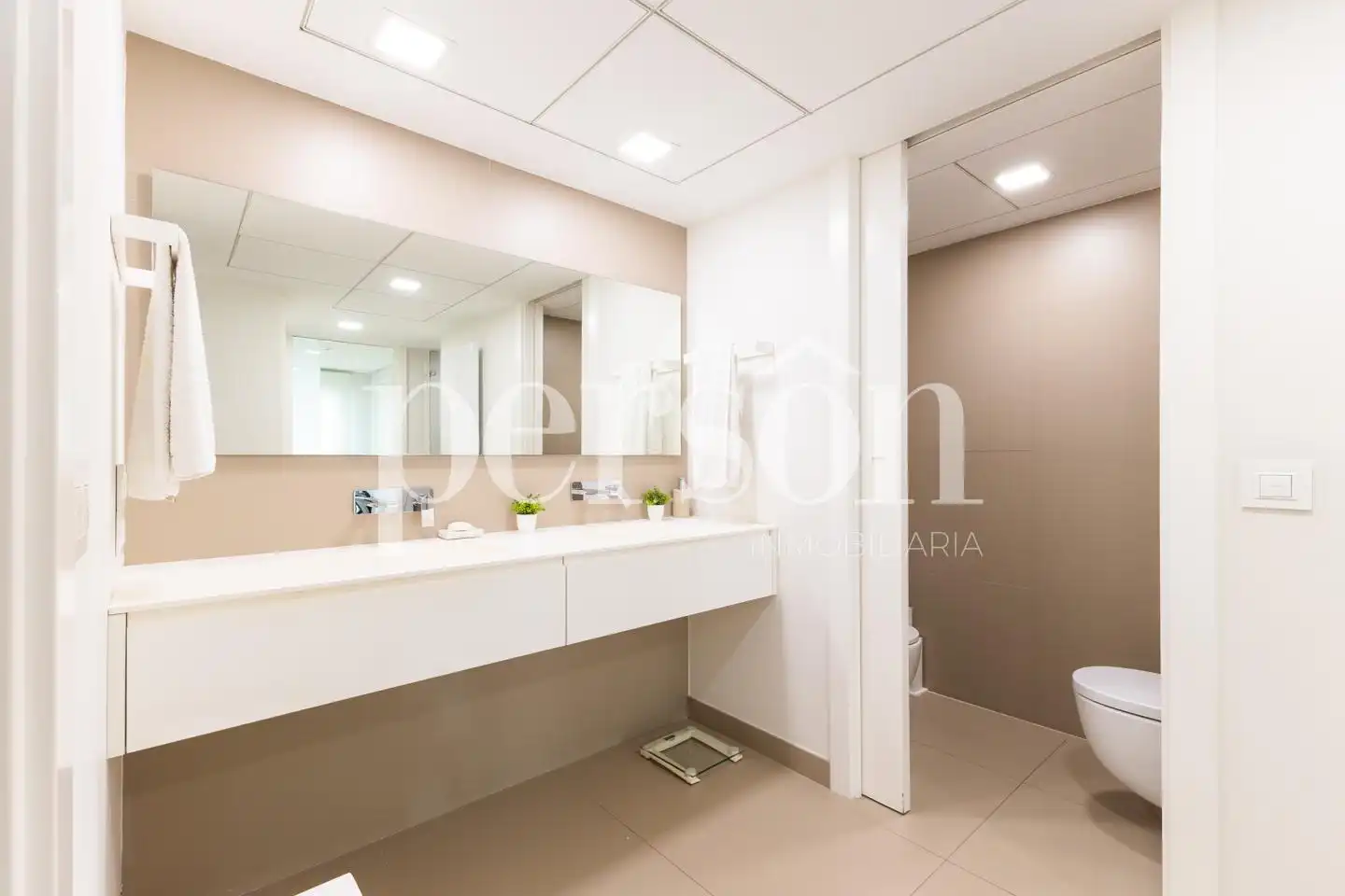Flat with terrace to rent in L'Eixample, imagen 25
