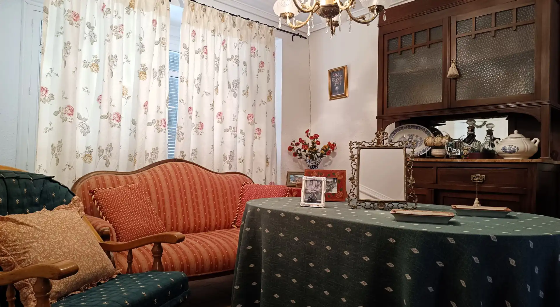 Sala de estar de Casa adosada en venta en Mancha Real con Jardín privado, Terraza y Piscina