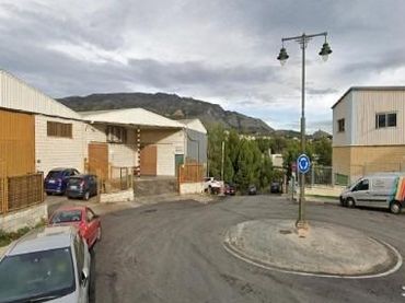 Nave industrielle à vendre à Cotes Baixes A